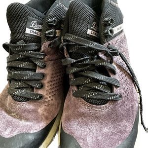 Woman’s hiking shoes